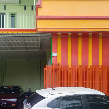 Reddoorz Syariah At Shakira Alesha Enggal Hotel Bandar Lampung Exterior foto